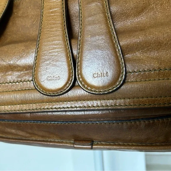 Chloé Bay leather tote bag in a distressed brown color - Picture 3 of 16